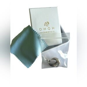 DHQH Silver and Cubic Zerconia Cresent Moon Shape Earrings 1 In